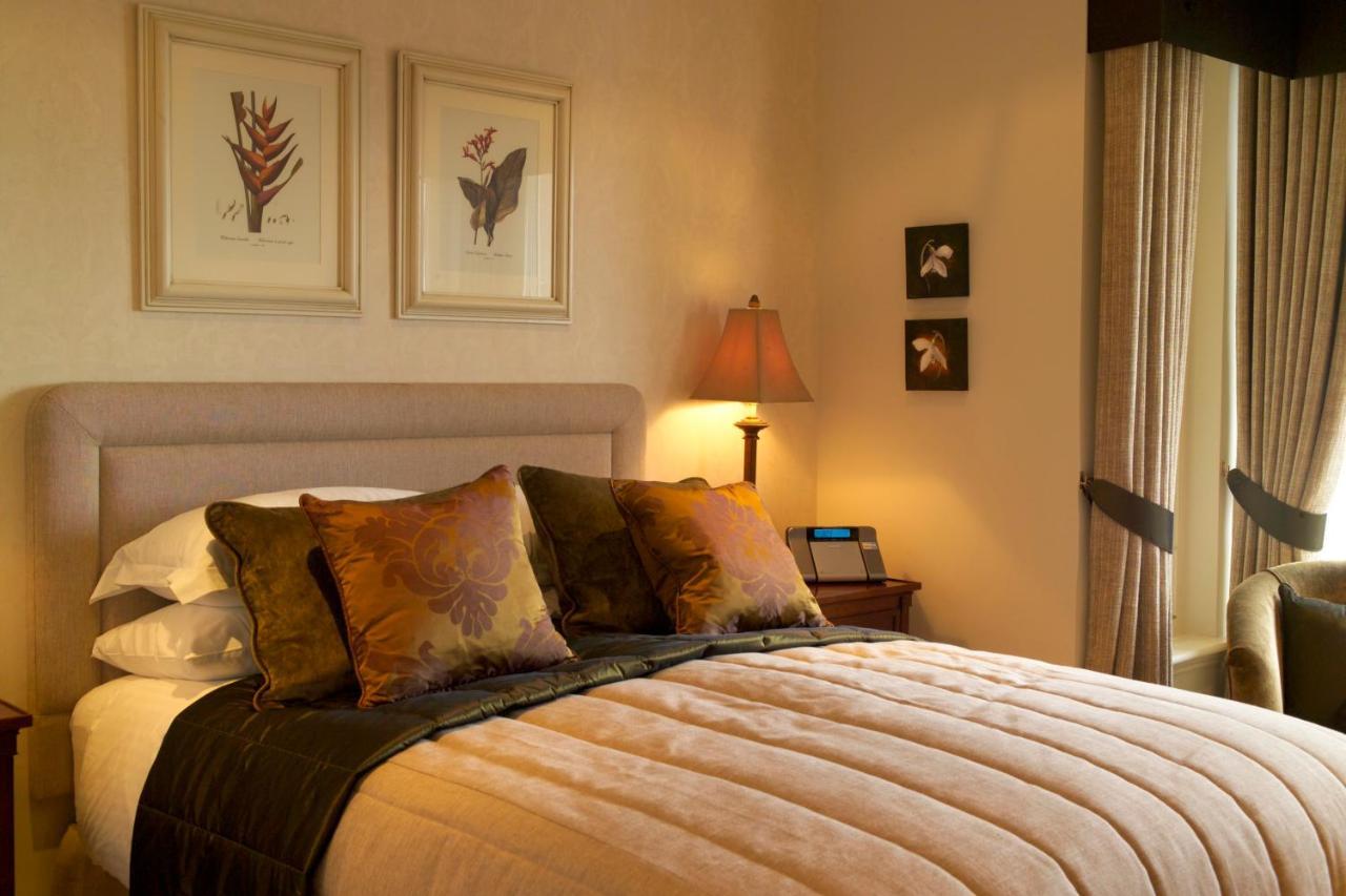Loch Ness 5*